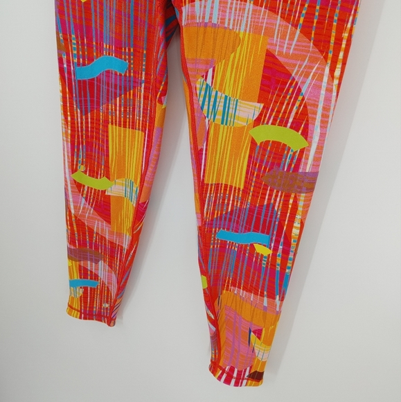 Wear It To Heart | reversible leggings - Picture 3 of 10